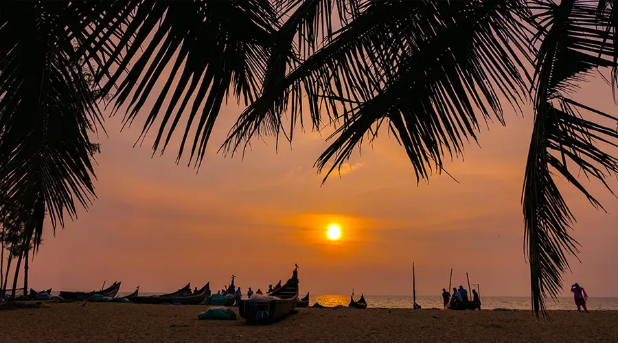 Kuzhupilly Beach